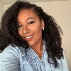 Meet your Posher, Fee